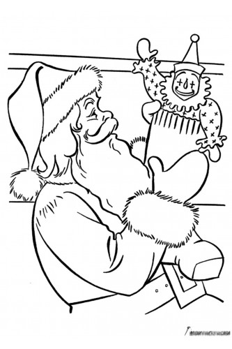 Раскраска Дед Мороз с игрушкой в руках